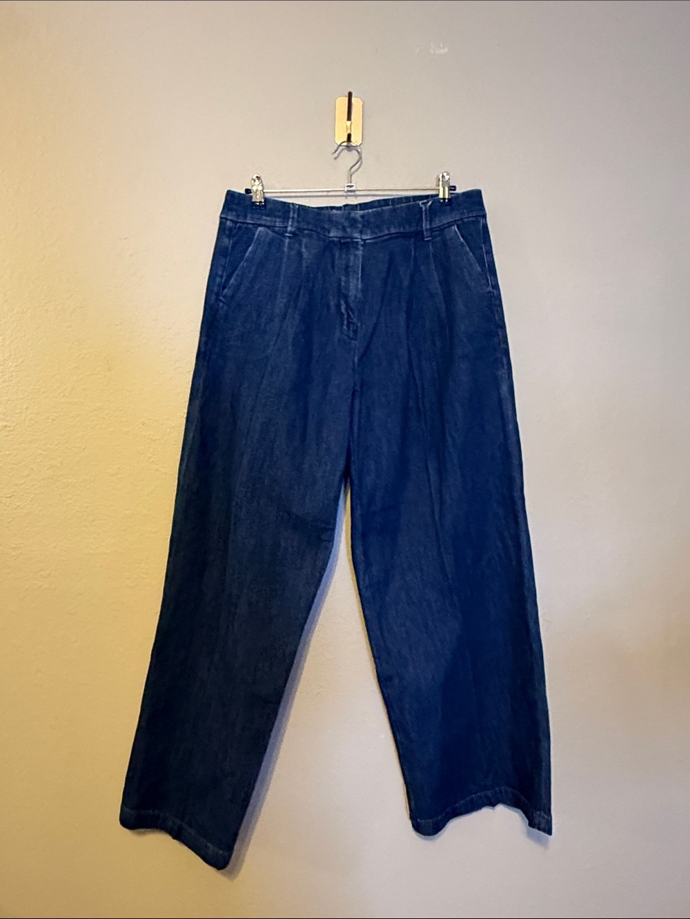 American Eagle High Rise Pleated Flared Ultra Wide Leg Denim Trouser Jean Size 8 - Picture 3 of 9